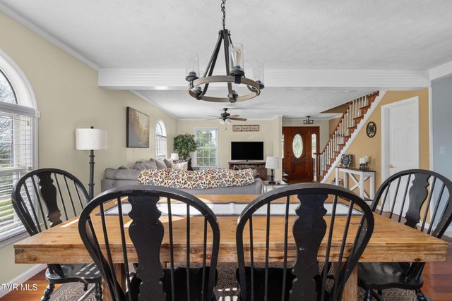 160 Deerchase Lane, Chuckey, TN 37641