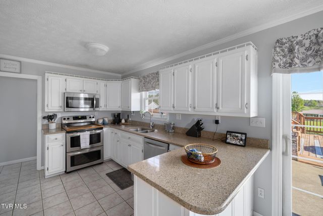 160 Deerchase Lane, Chuckey, TN 37641