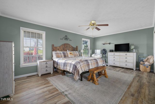 160 Deerchase Lane, Chuckey, TN 37641