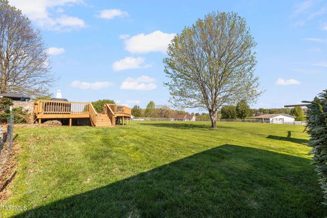 160 Deerchase Lane, Chuckey, TN 37641