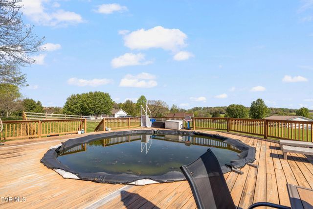 160 Deerchase Lane, Chuckey, TN 37641