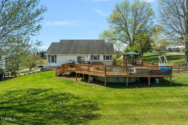 160 Deerchase Lane, Chuckey, TN 37641