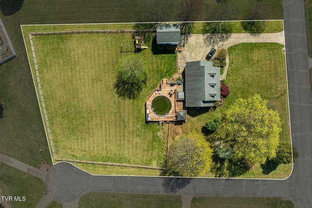 160 Deerchase Lane, Chuckey, TN 37641