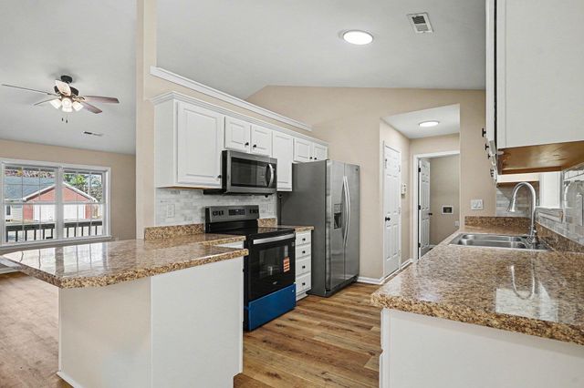 1127 Lancelot Ln., Conway, SC 29526