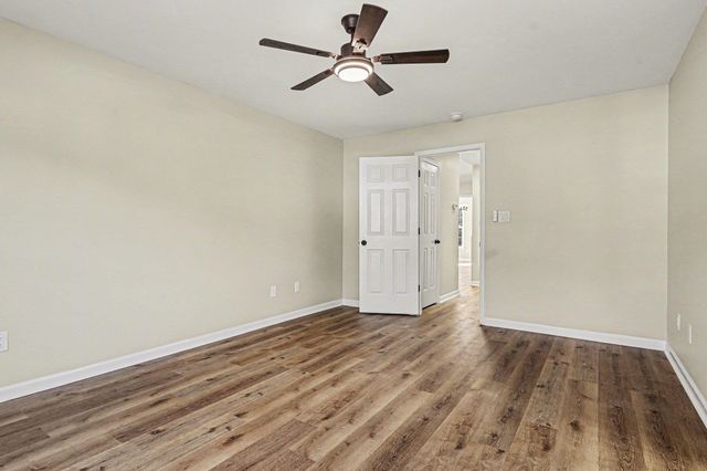 1127 Lancelot Ln., Conway, SC 29526