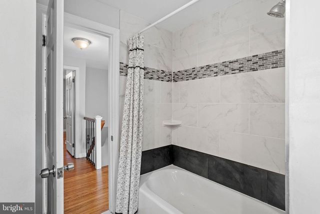 114 W CENTENNIAL DR, Medford, NJ 08055