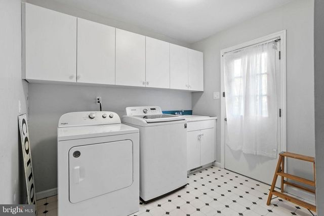 114 W CENTENNIAL DR, Medford, NJ 08055