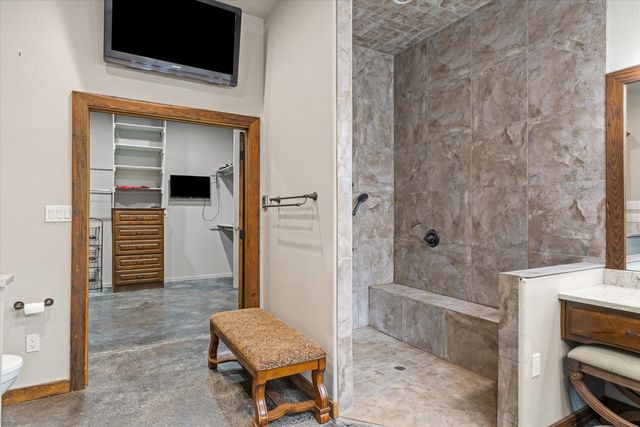 863 Vz County Road 1815, Grand Saline, TX 75140
