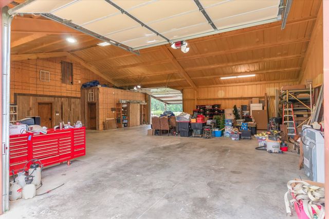 863 Vz County Road 1815, Grand Saline, TX 75140