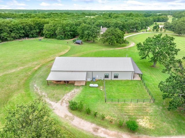 863 Vz County Road 1815, Grand Saline, TX 75140