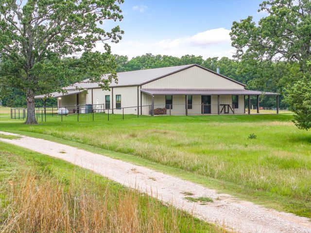 863 Vz County Road 1815, Grand Saline, TX 75140