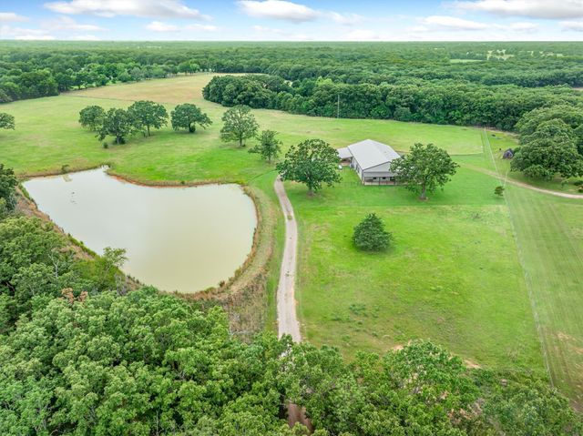 863 Vz County Road 1815, Grand Saline, TX 75140