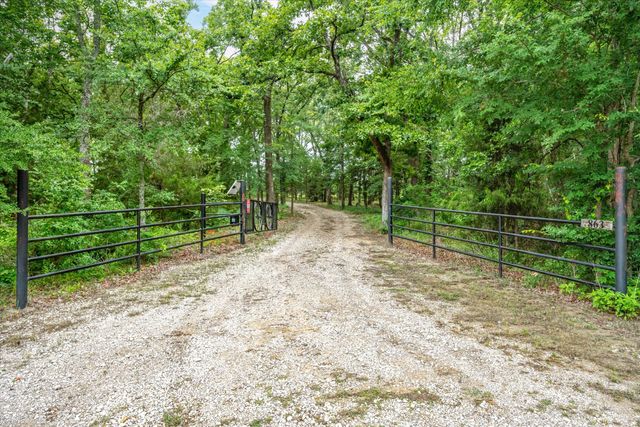 863 Vz County Road 1815, Grand Saline, TX 75140