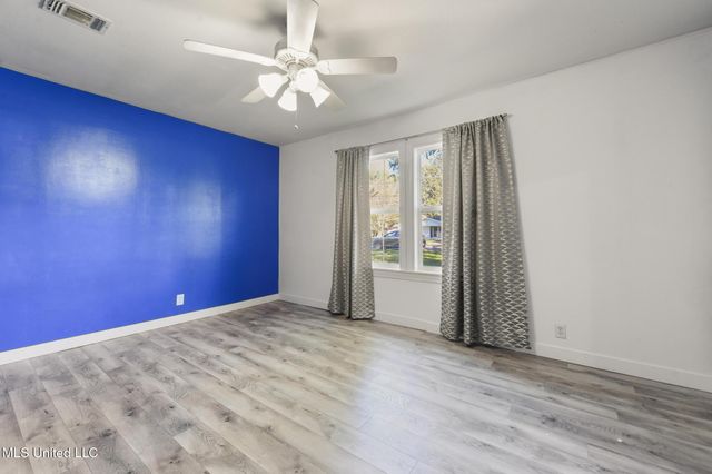 21 E Park Street, Gulfport, MS 39507