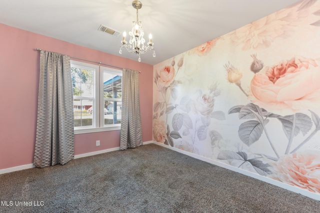 21 E Park Street, Gulfport, MS 39507