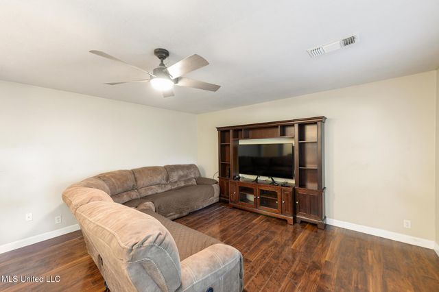 21 E Park Street, Gulfport, MS 39507