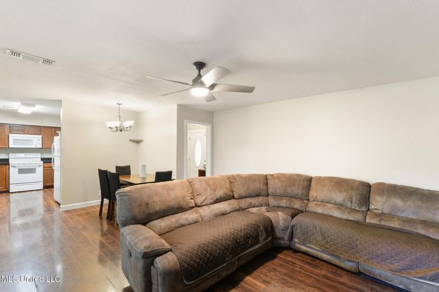 21 E Park Street, Gulfport, MS 39507