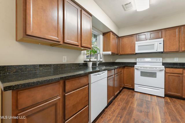 21 E Park Street, Gulfport, MS 39507