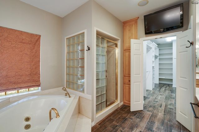 4203 DRIFTWOOD DRIVE, Wichita Falls, TX 76309