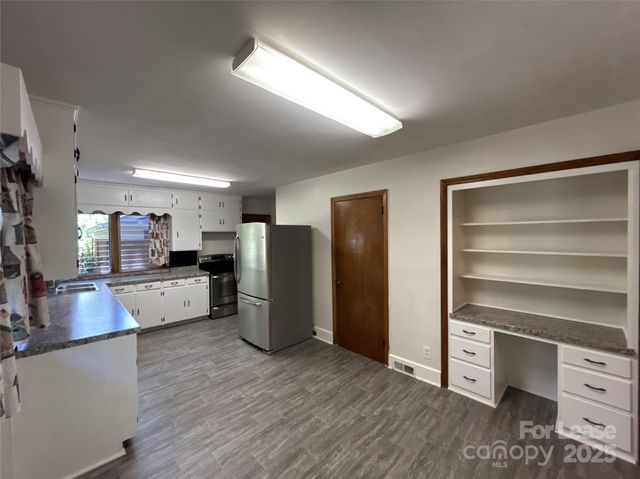 6602 Allen Black Road, Charlotte, NC 28227