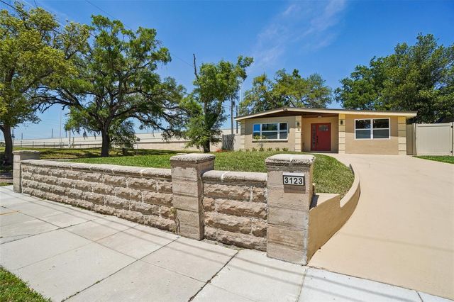 3123 W LA SALLE STREET, Tampa, FL 33607