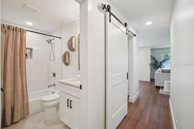 3123 W LA SALLE STREET, Tampa, FL 33607