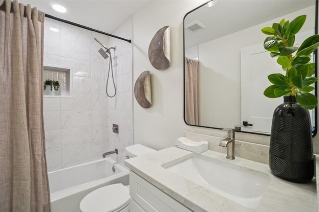 3123 W LA SALLE STREET, Tampa, FL 33607