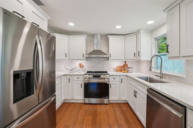 3123 W LA SALLE STREET, Tampa, FL 33607