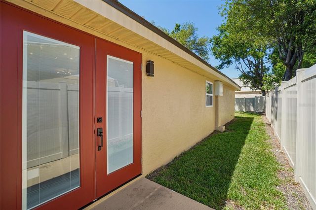 3123 W LA SALLE STREET, Tampa, FL 33607
