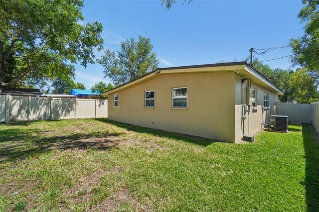 3123 W LA SALLE STREET, Tampa, FL 33607