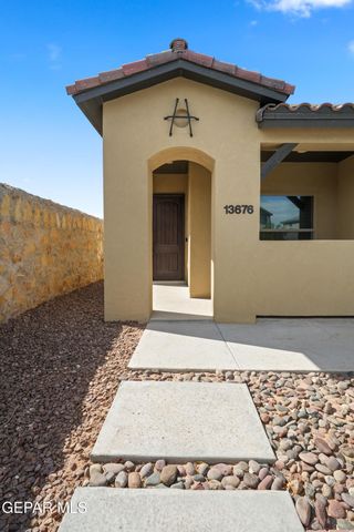 13676 Samlesbury Avenue, Horizon City, TX 79928