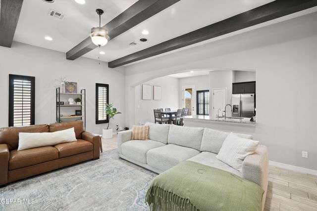 13676 Samlesbury Avenue, Horizon City, TX 79928