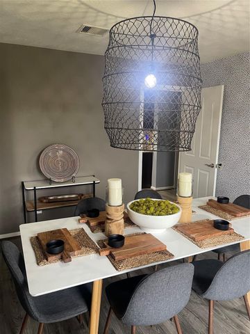 6627 Marble Falls Lane, Manvel, TX 77578