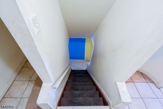 10 Oriental St, Newark City, NJ 07104