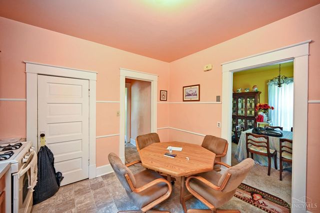 6709 Buckingham Place, Cincinnati, OH 45227