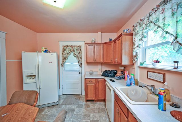6709 Buckingham Place, Cincinnati, OH 45227