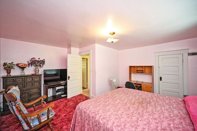 6709 Buckingham Place, Cincinnati, OH 45227