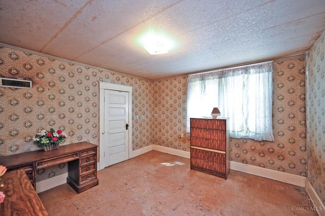 6709 Buckingham Place, Cincinnati, OH 45227