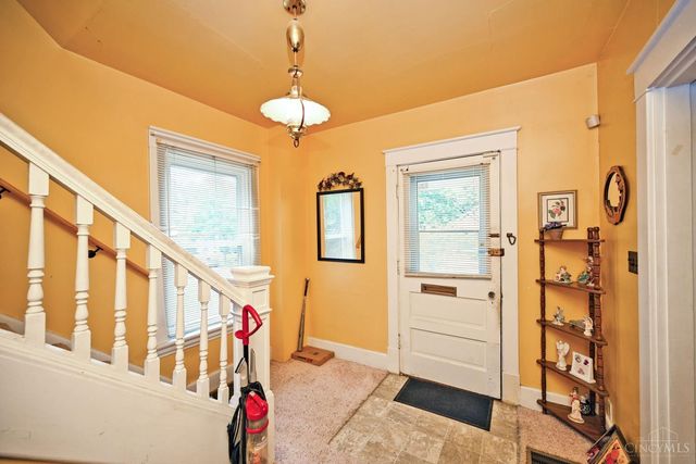 6709 Buckingham Place, Cincinnati, OH 45227