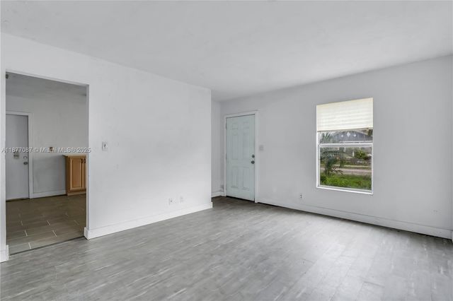 921 NW 5th Ave, Pompano Beach, FL 33060