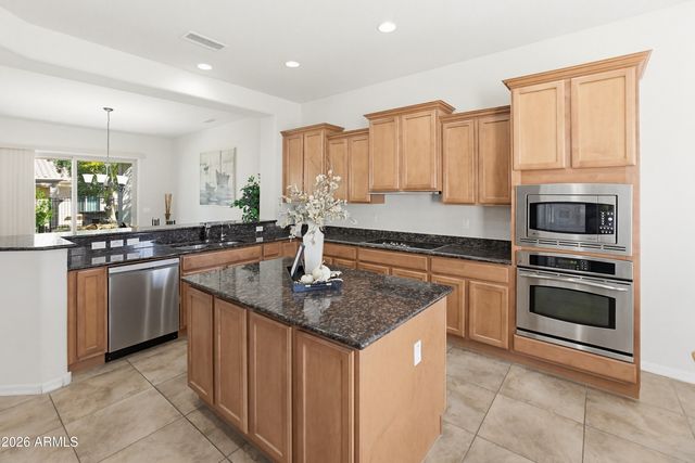 26474 W RUNION Drive, Buckeye, AZ 85396