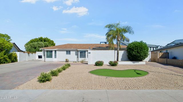 2929 N 55th Place, Phoenix, AZ 85018
