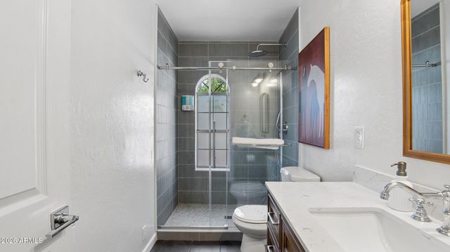 2929 N 55th Place, Phoenix, AZ 85018