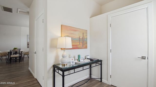 2929 N 55th Place, Phoenix, AZ 85018