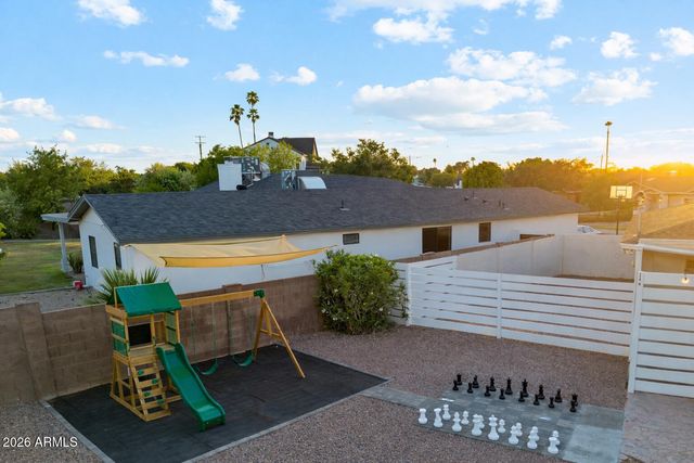 2929 N 55th Place, Phoenix, AZ 85018