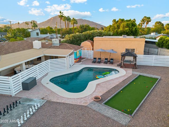 2929 N 55th Place, Phoenix, AZ 85018