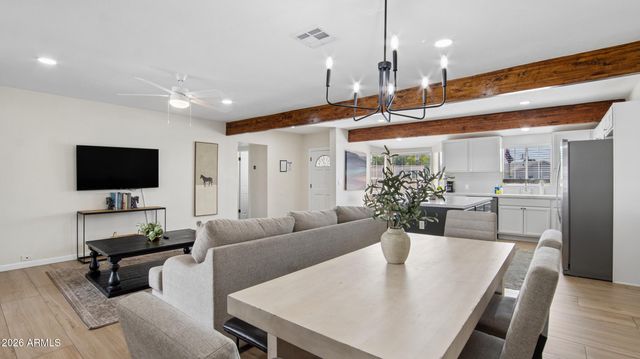 2929 N 55th Place, Phoenix, AZ 85018