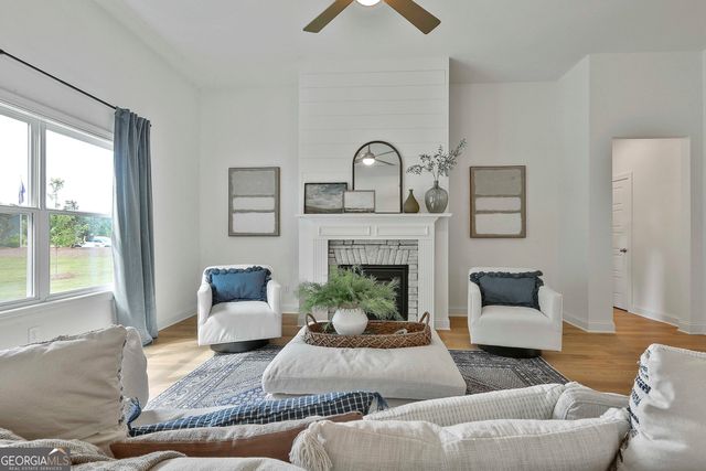45 Cushing Street 156, Senoia, GA 30276
