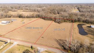 15698 Brown Rd, Baker, LA 70714