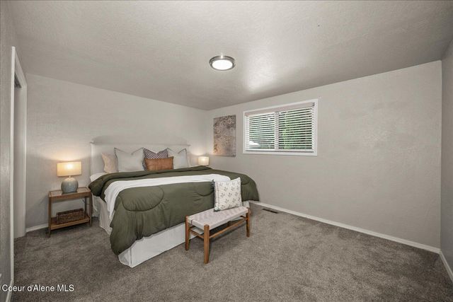 842 N 22nd PL, Coeur D'alene, ID 83814